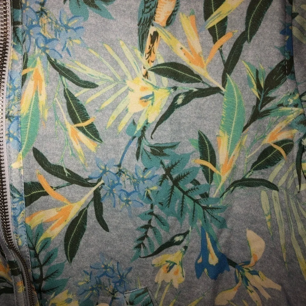 Old Navy Active light tropical design blue jacket Small
